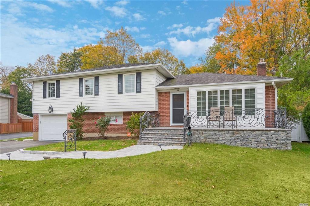 29 Narcissus Dr Syosset Syosset NY 11791