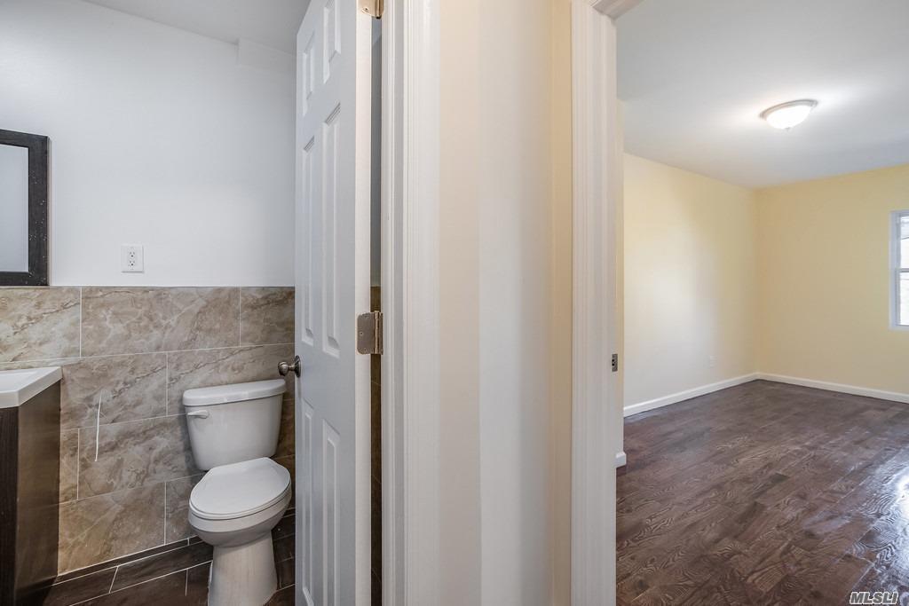 35-11 105th St Corona Corona NY 11368