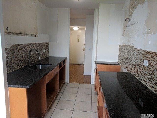 820 Boynton Ave Out of NYC Bronx NY 10473