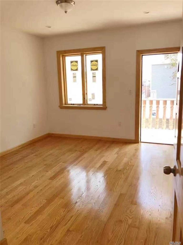 149-62 Cherry Ave Flushing Flushing NY 11355