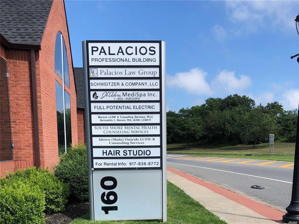 160 Howells Rd Bay Shore Bay Shore NY 11706