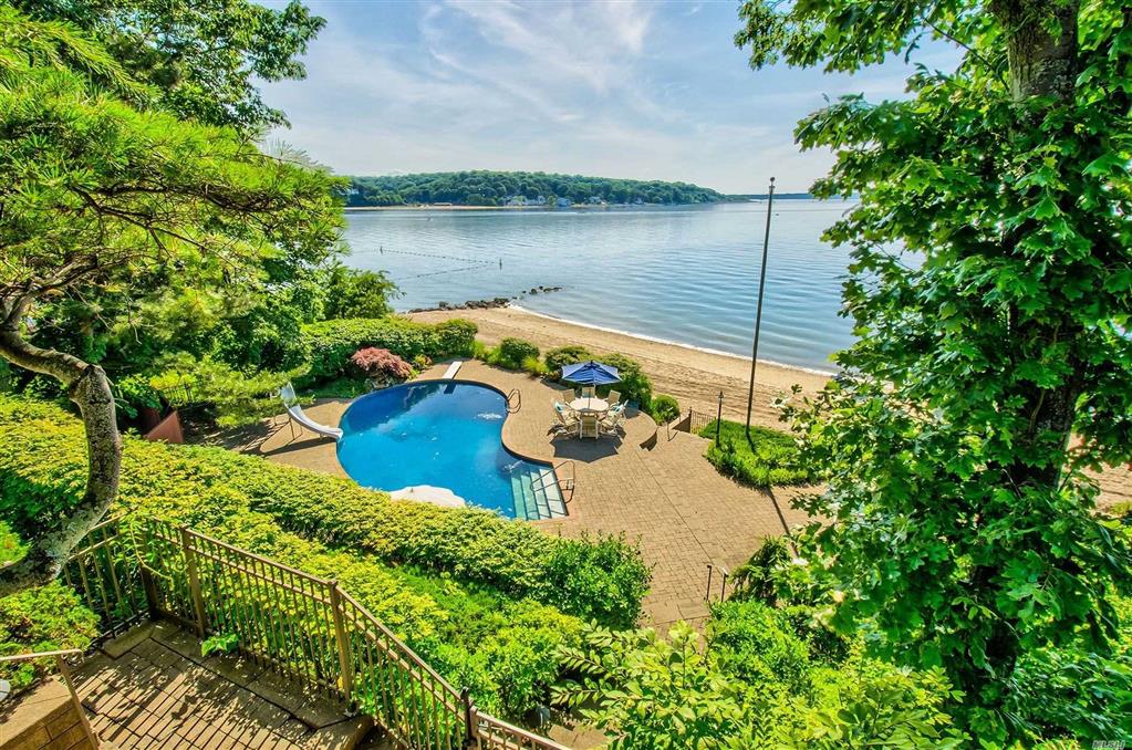 243 Little Neck Rd Centerport Centerport NY 11721