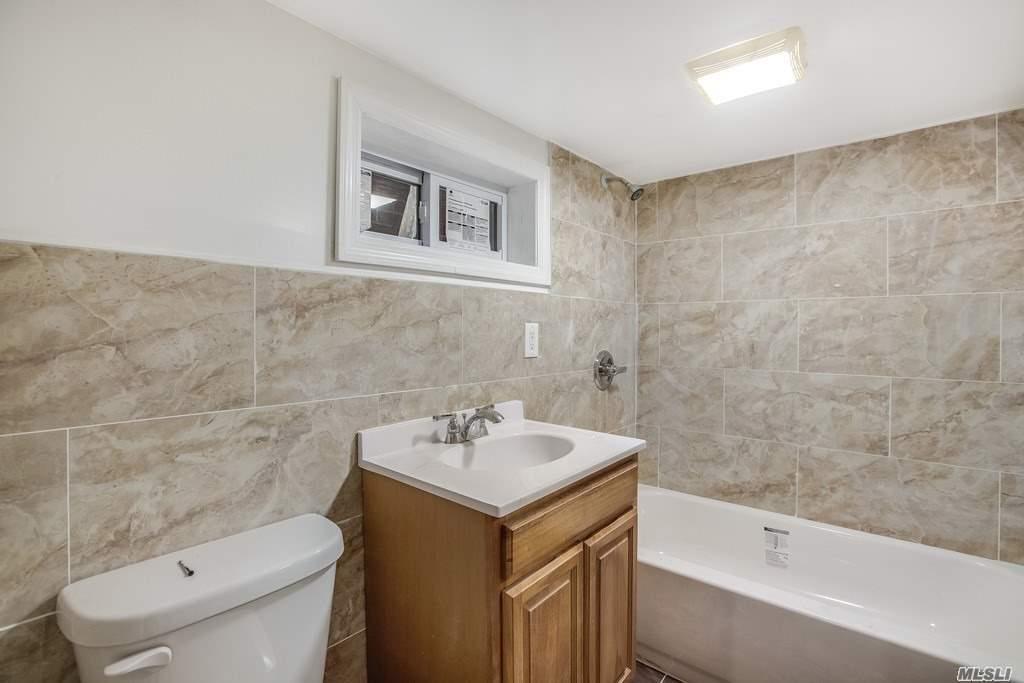 35-11 105th St Corona Corona NY 11368