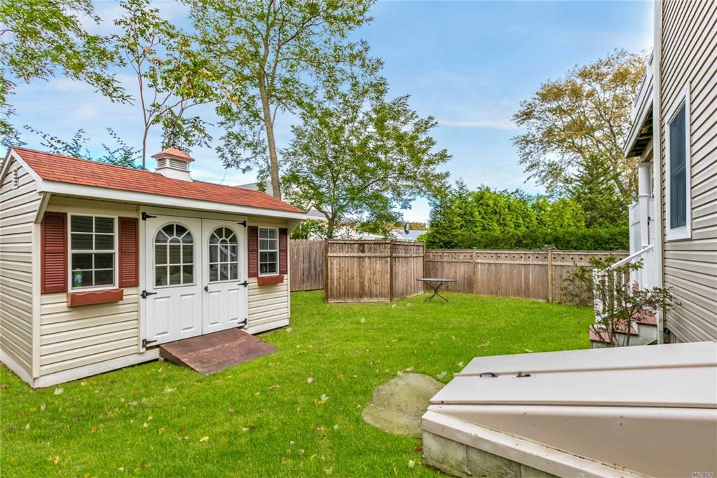 14 Locust St Aquebogue Aquebogue NY 11931