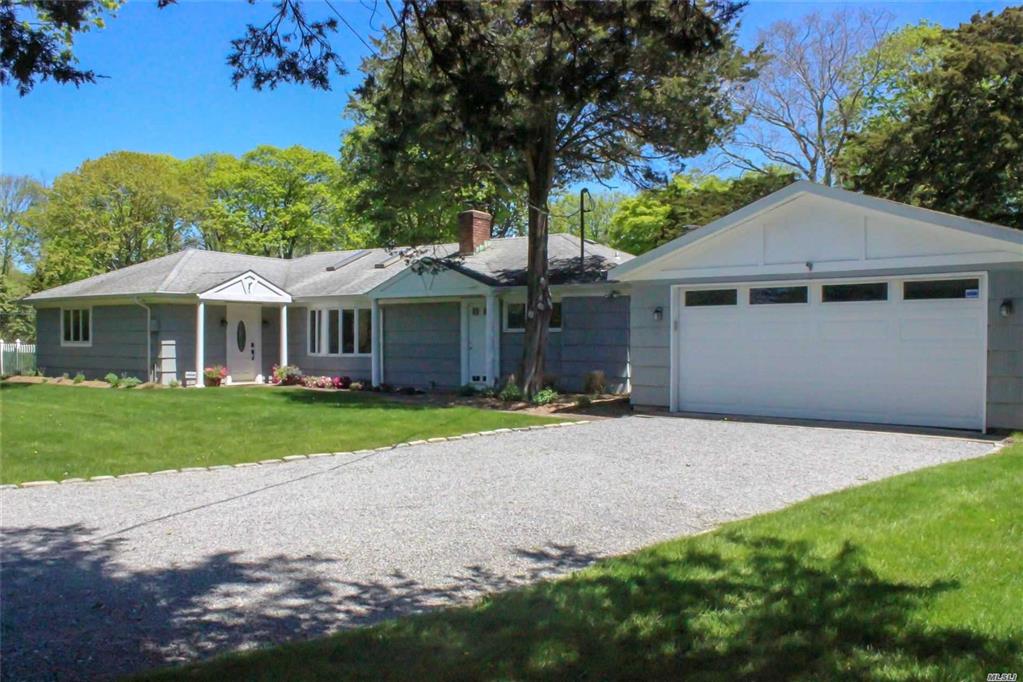 8 Shore Rd Remsenburg Remsenburg NY 11960