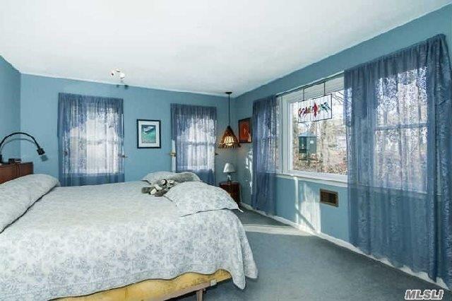 15 Old Field Rd Setauket Setauket NY 11733