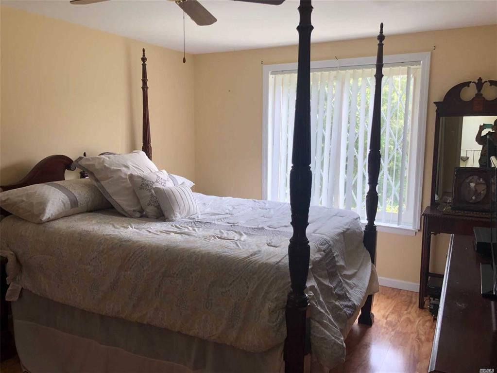 262 Bretton Woods Dr Coram Coram NY 11727