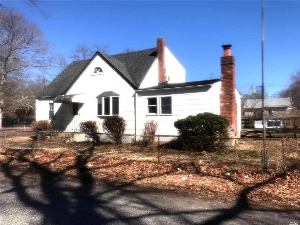 159 Magnolia Dr Mastic Beach Mastic Beach NY 11951
