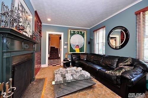 207 Everit Ave Hewlett Harbor Hewlett Harbor NY 11557