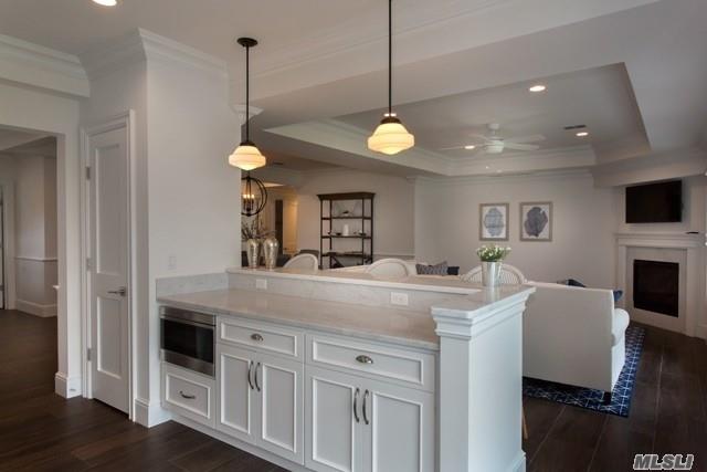 104 Tuckahoe Ln Southampton Southampton NY 11968