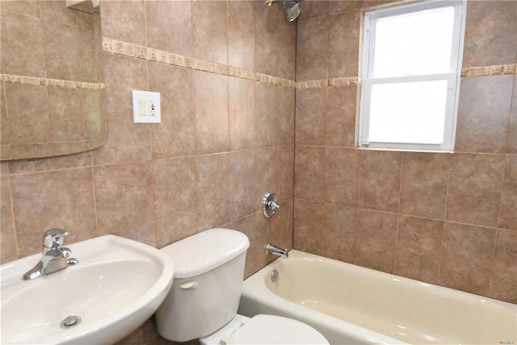 203 Wellington Rd S Garden City Garden City NY 11530