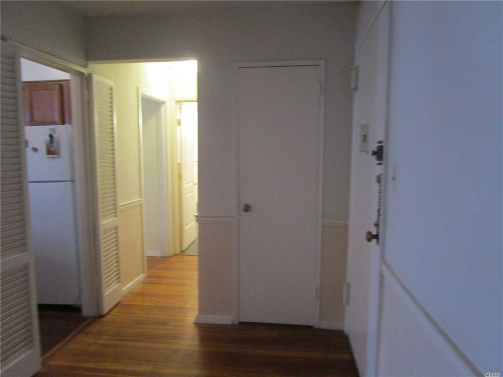 43-25 Douglaston Pkwy Douglaston Douglaston NY 11363
