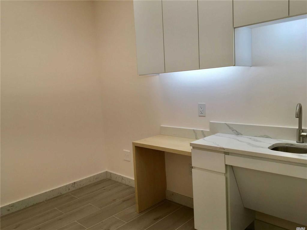 38-08 Union St Flushing Flushing NY 11354