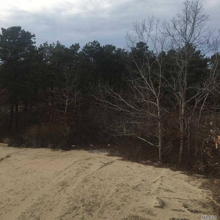 70 Bay View Ave Amagansett Amagansett NY 11930
