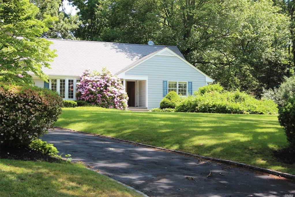 3 Cakewalk Ter Smithtown Smithtown NY 11787