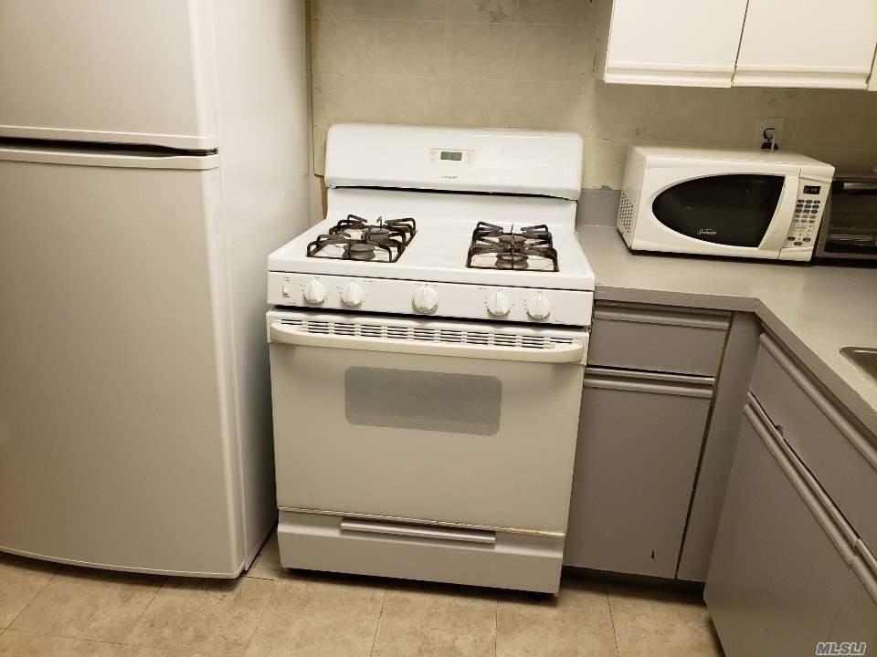 75-22 Parsons Blvd Flushing Flushing NY 11366