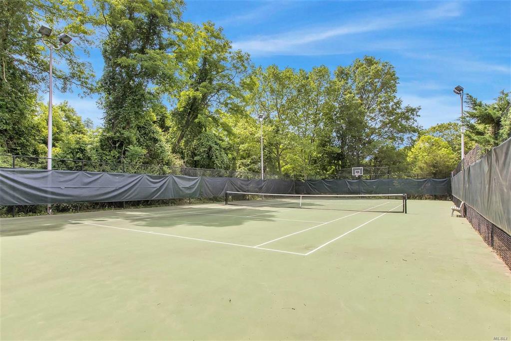 9 The Mews Mews Syosset Syosset NY 11791