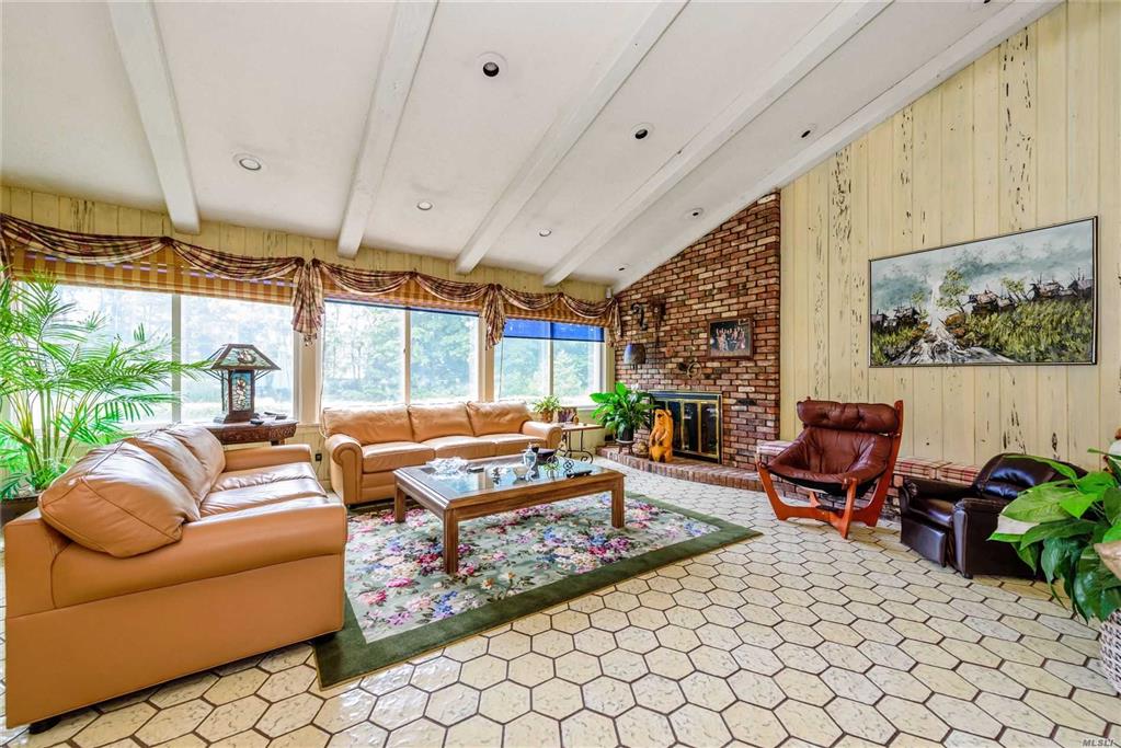 213 Albon Rd Hewlett Harbor Hewlett Harbor NY 11557
