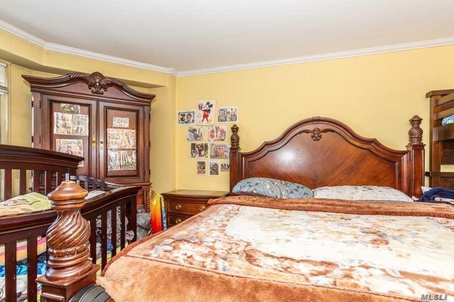 85-15 Main St Briarwood Briarwood NY 11435