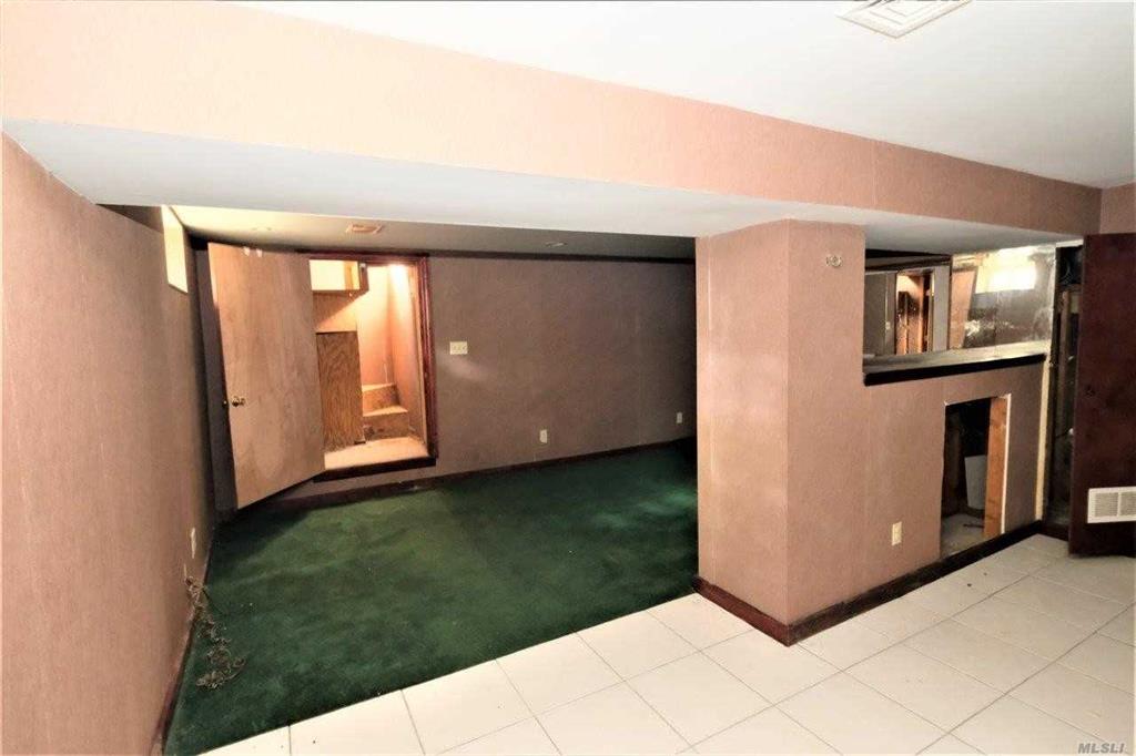 50 Lakeview Dr Kings Park Kings Park NY 11754