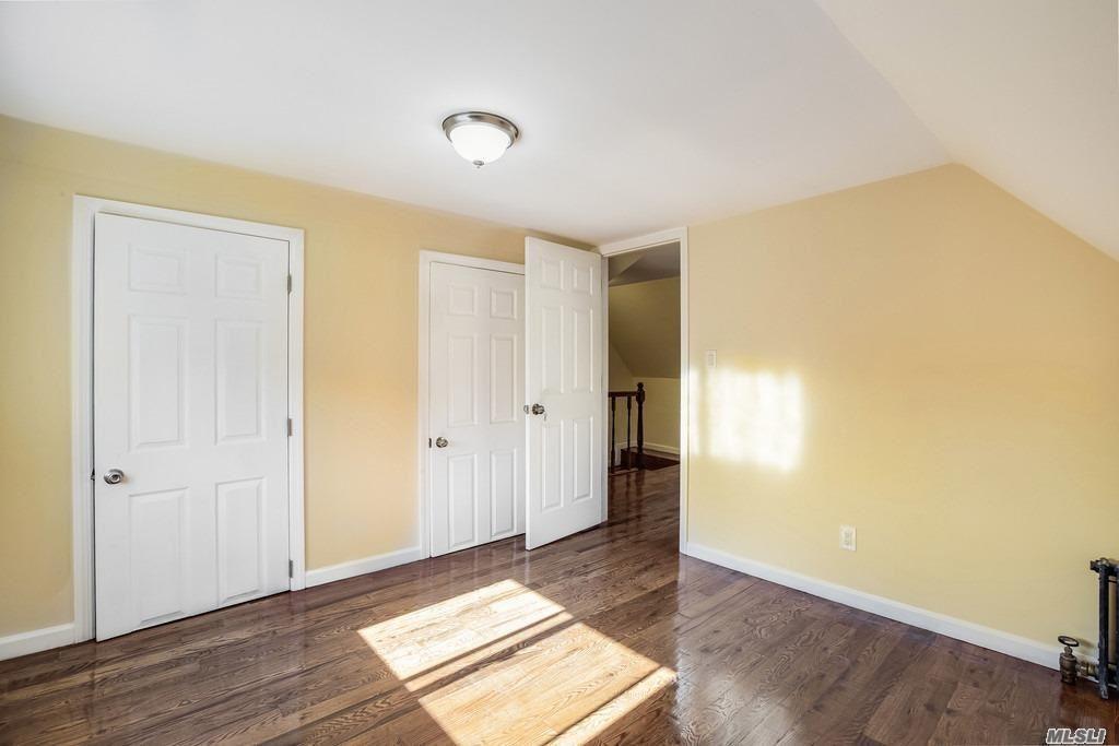 35-11 105th St Corona Corona NY 11368