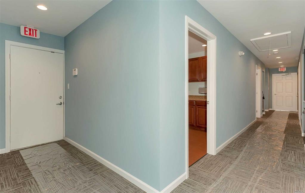 760 Wellwood Ave Lindenhurst Lindenhurst NY 11757