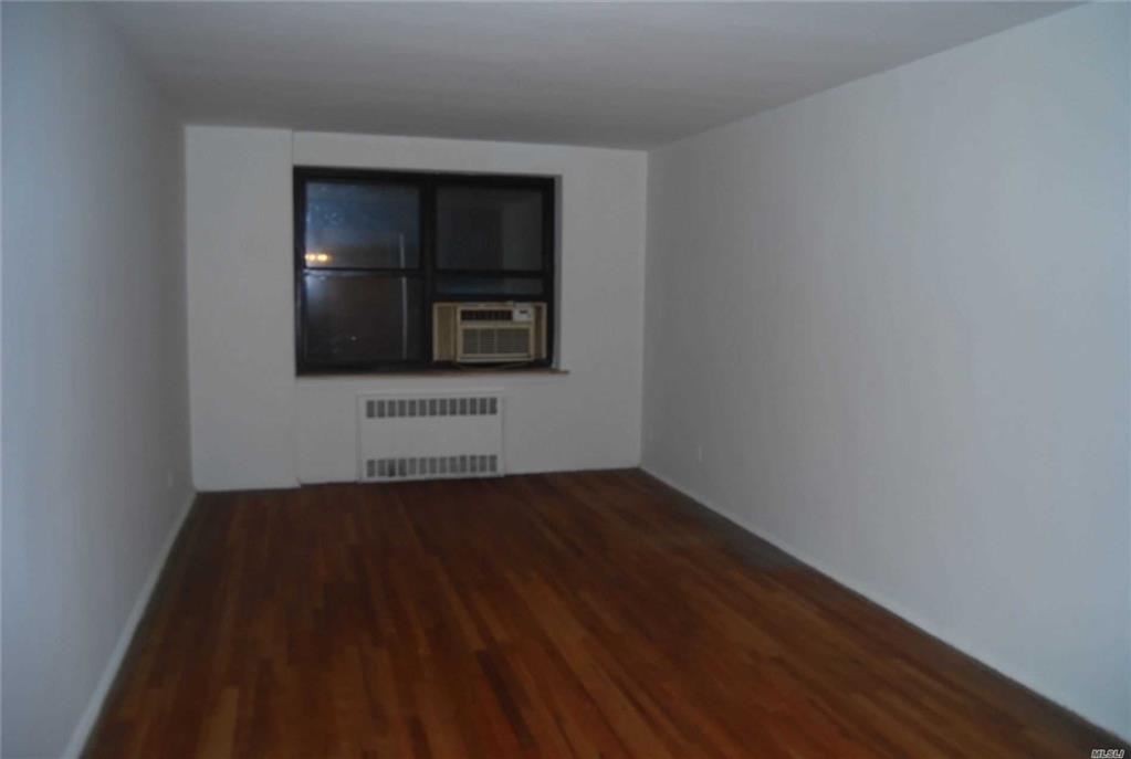 138-18 28th Rd Flushing Flushing NY 11354