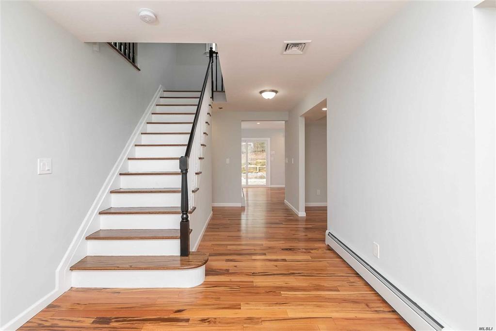 57 Sheryl Crescent Smithtown Smithtown NY 11787