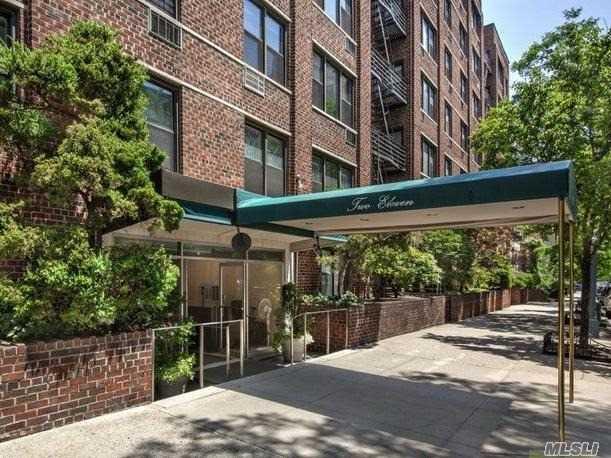 211 E 18th St Out of NYC Nyc NY 10003