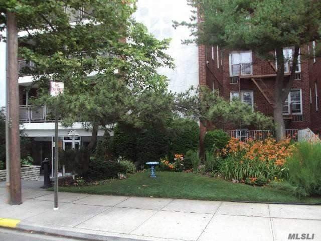100 Brooklyn Freeport Freeport NY 11520