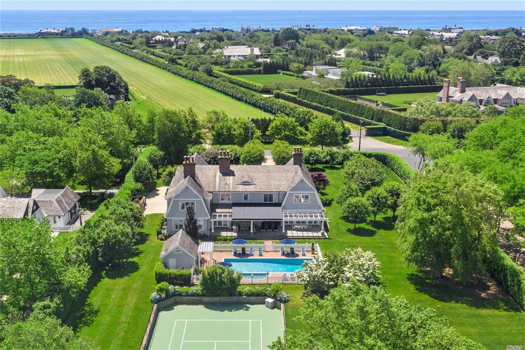 437 Wickapogue Rd Southampton Southampton NY 11968