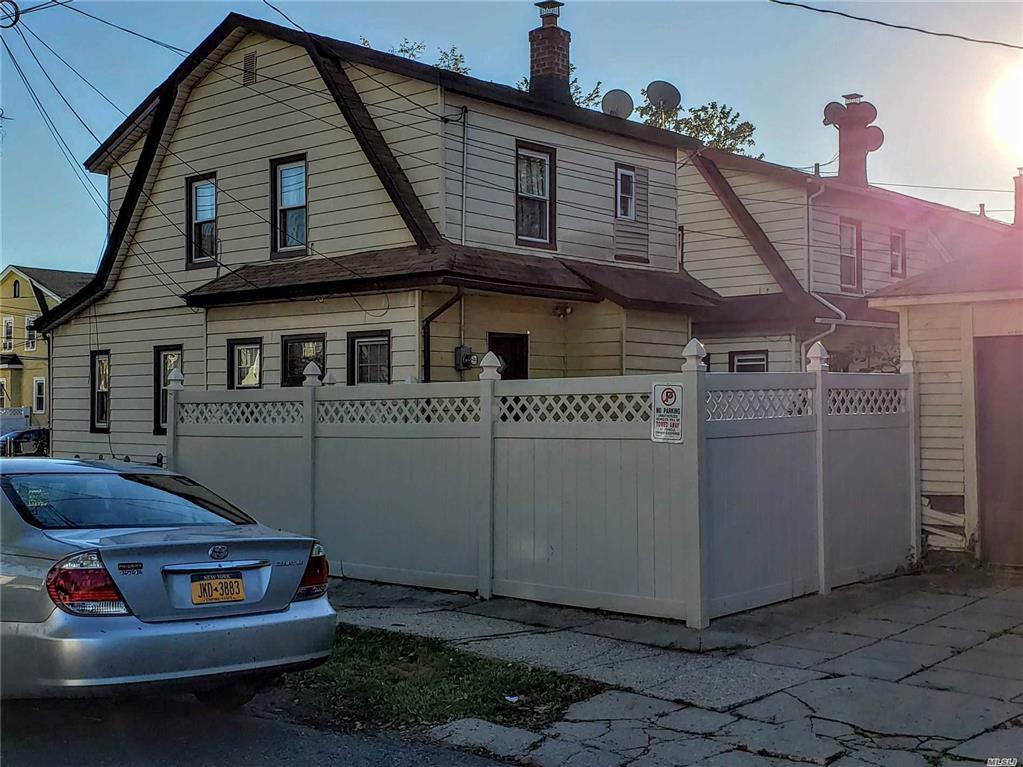 220-17 97 Ave Queens Village Queens Village NY 11429