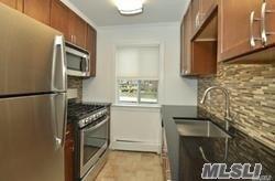 39 Mayfair Gardens Commack Commack NY 11725