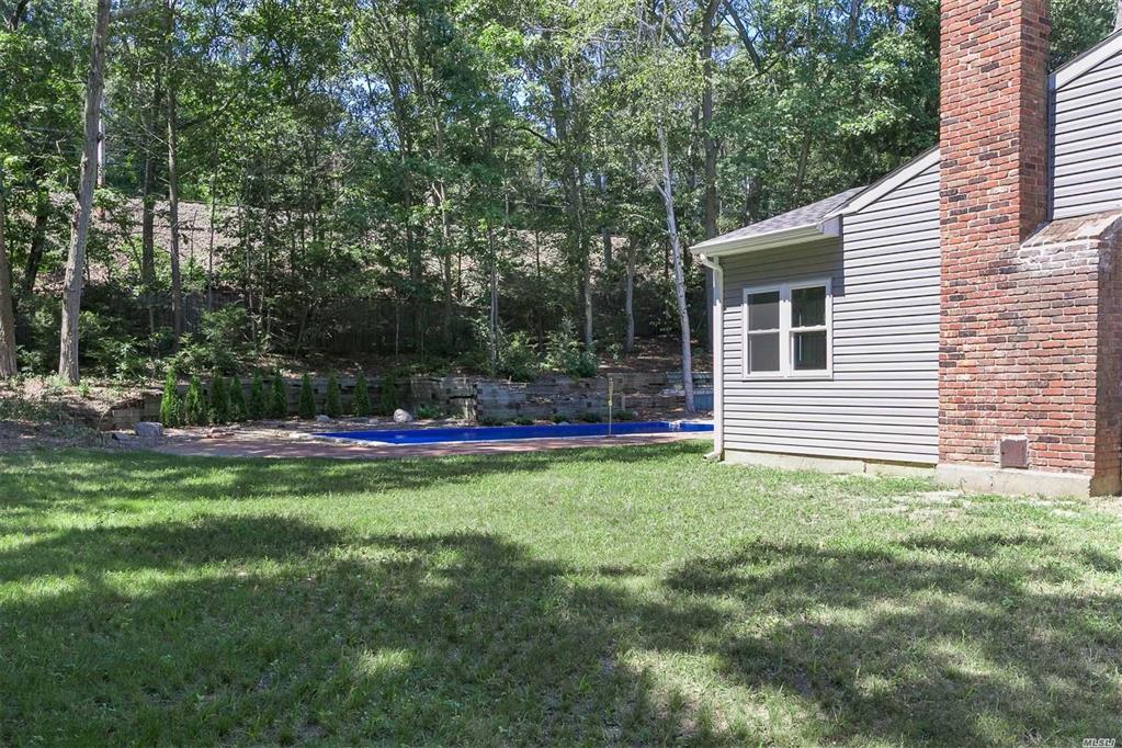 57 Sheryl Crescent Smithtown Smithtown NY 11787