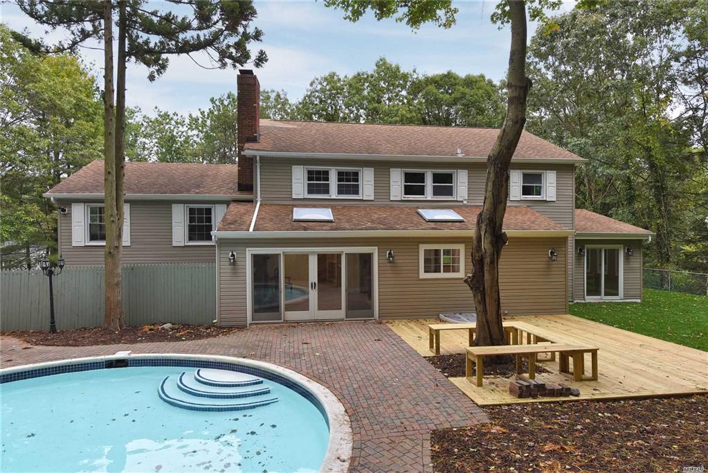 58 Woodmont Rd Melville Melville NY 11747