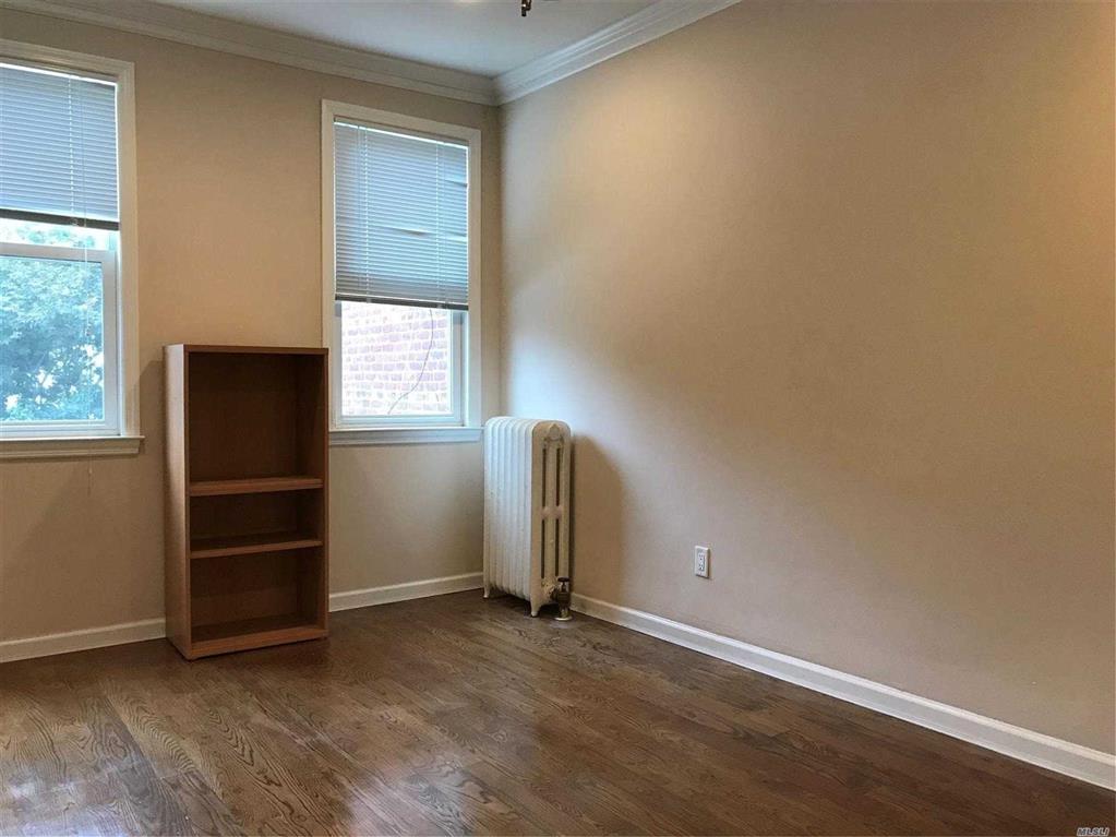 220 Jericho Tpke Floral Park Floral Park NY 11001