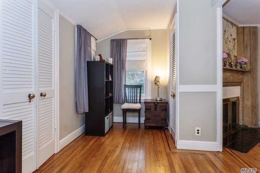26 Salisbury Ave Stewart Manor Stewart Manor NY 11530