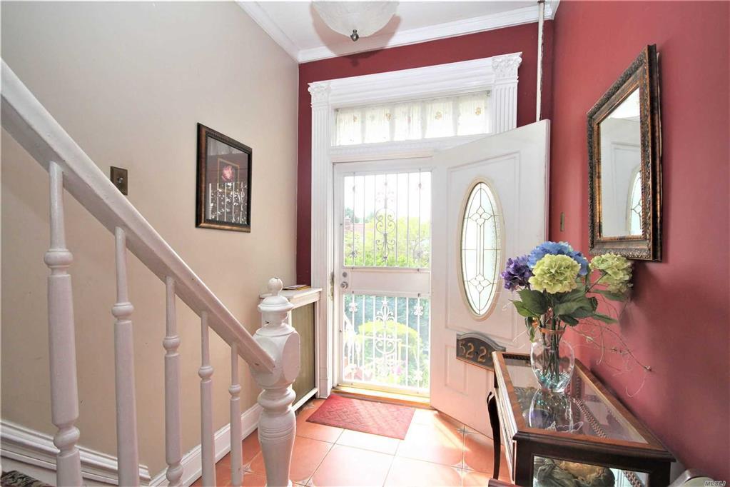 52-25 69th St Maspeth Maspeth NY 11378