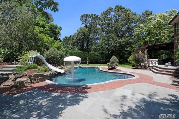 214 Sunset Rd Oyster Bay Cove Oyster Bay Cove NY 11771
