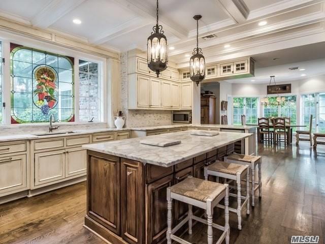 57 North Dr Manhasset Manhasset NY 11030