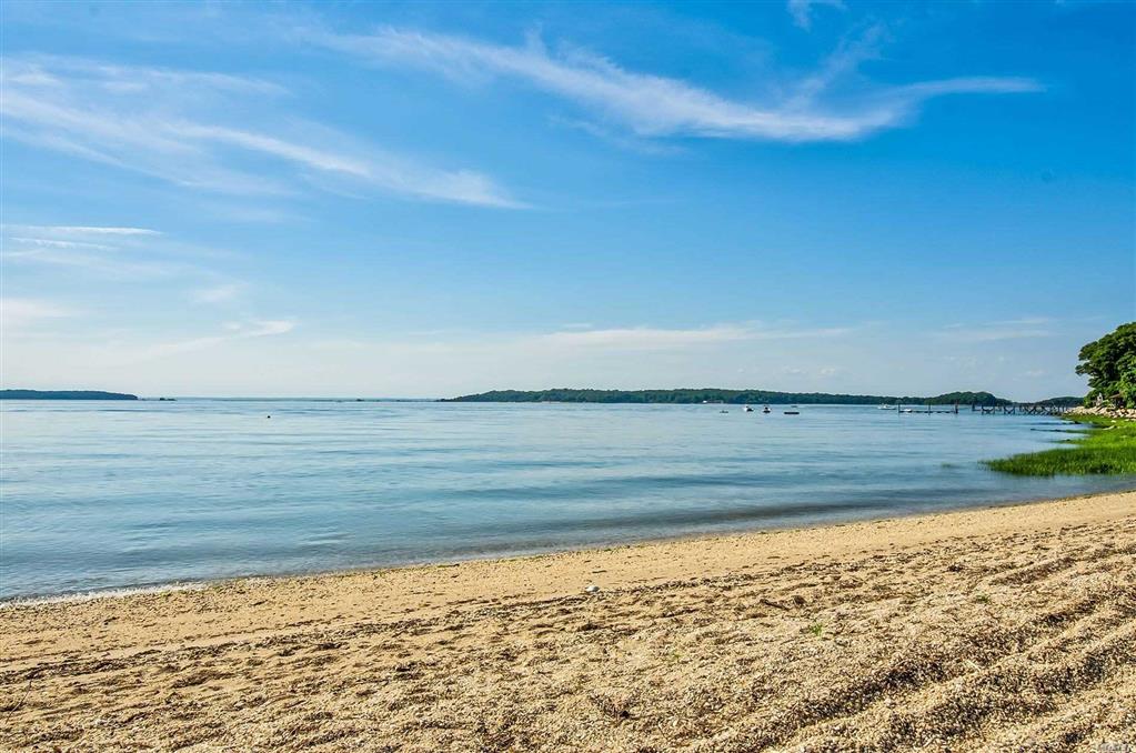 243 Little Neck Rd Centerport Centerport NY 11721