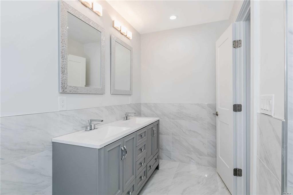 3 Evers Ct Commack Commack NY 11725