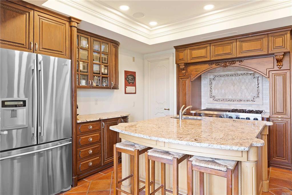 59 Dune Rd East Quogue E. Quogue NY 11942