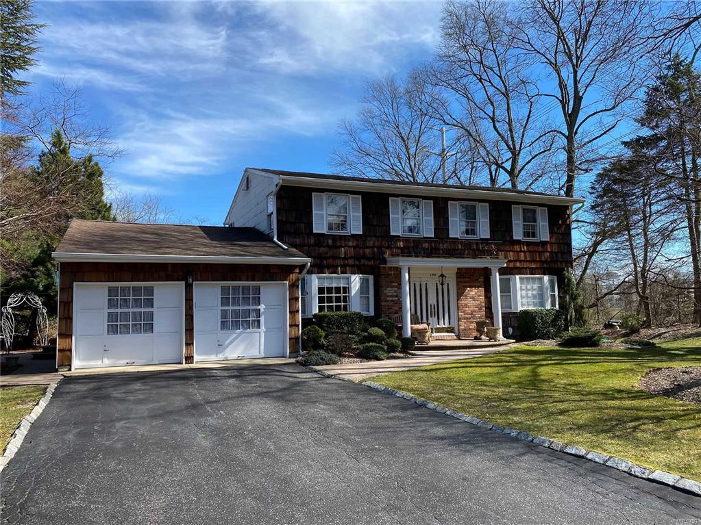 159 Harned Rd Commack Commack NY 11725