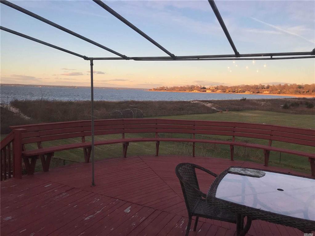 69 Cornwells Beach Rd Sands Point Sands Point NY 11050
