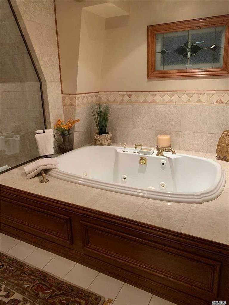 85-34 104th St Richmond Hill Richmond Hill NY 11418