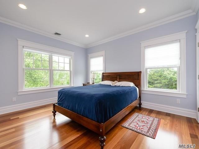 147 Eaton Ln West Islip West Islip NY 11795