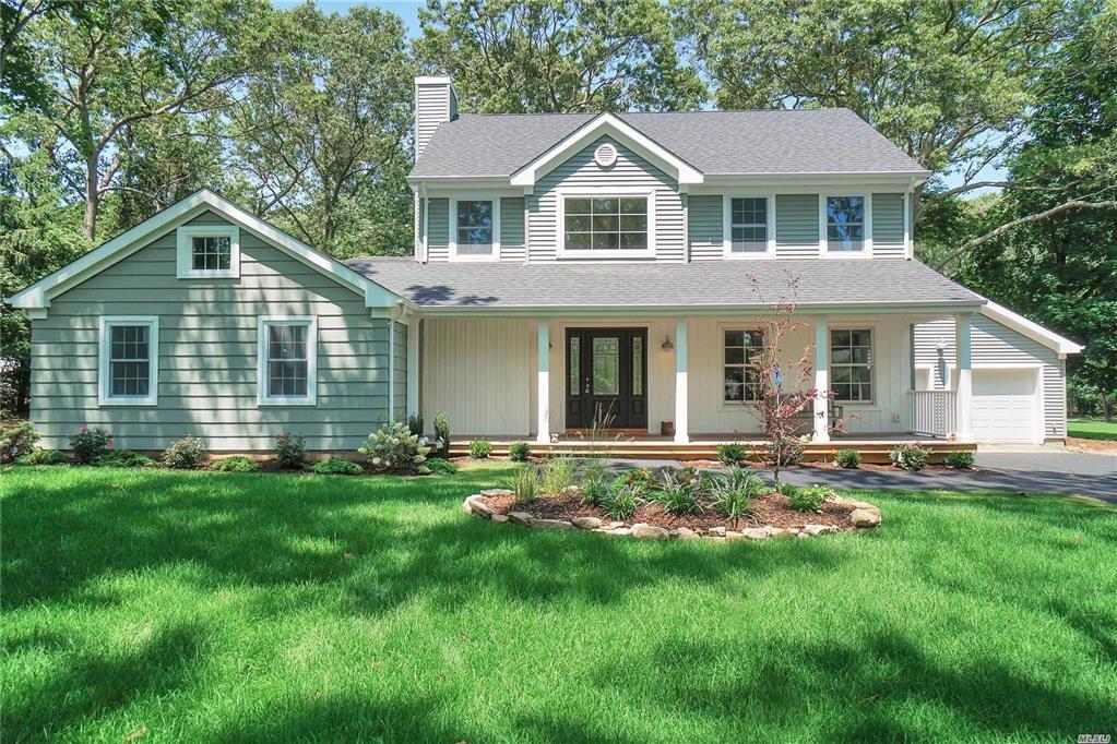 15 Jefferson St Lake Grove Lake Grove NY 11755