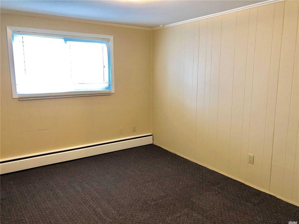 597 Michelle Pl N. Woodmere N. Woodmere NY 11581