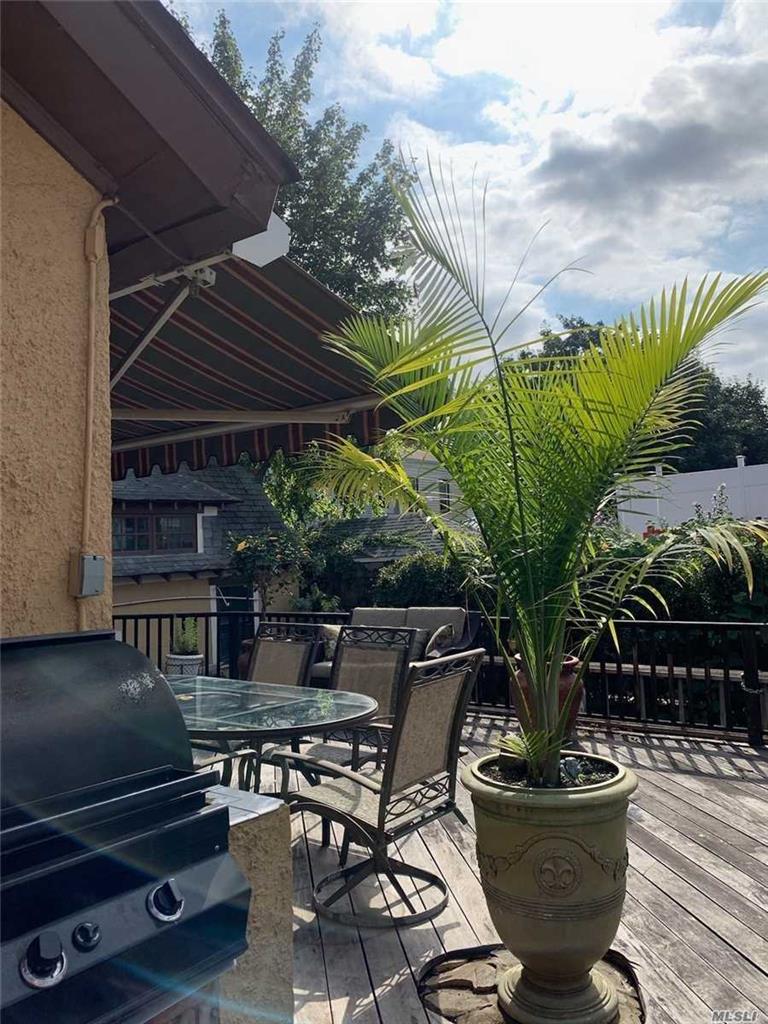 85-34 104th St Richmond Hill Richmond Hill NY 11418